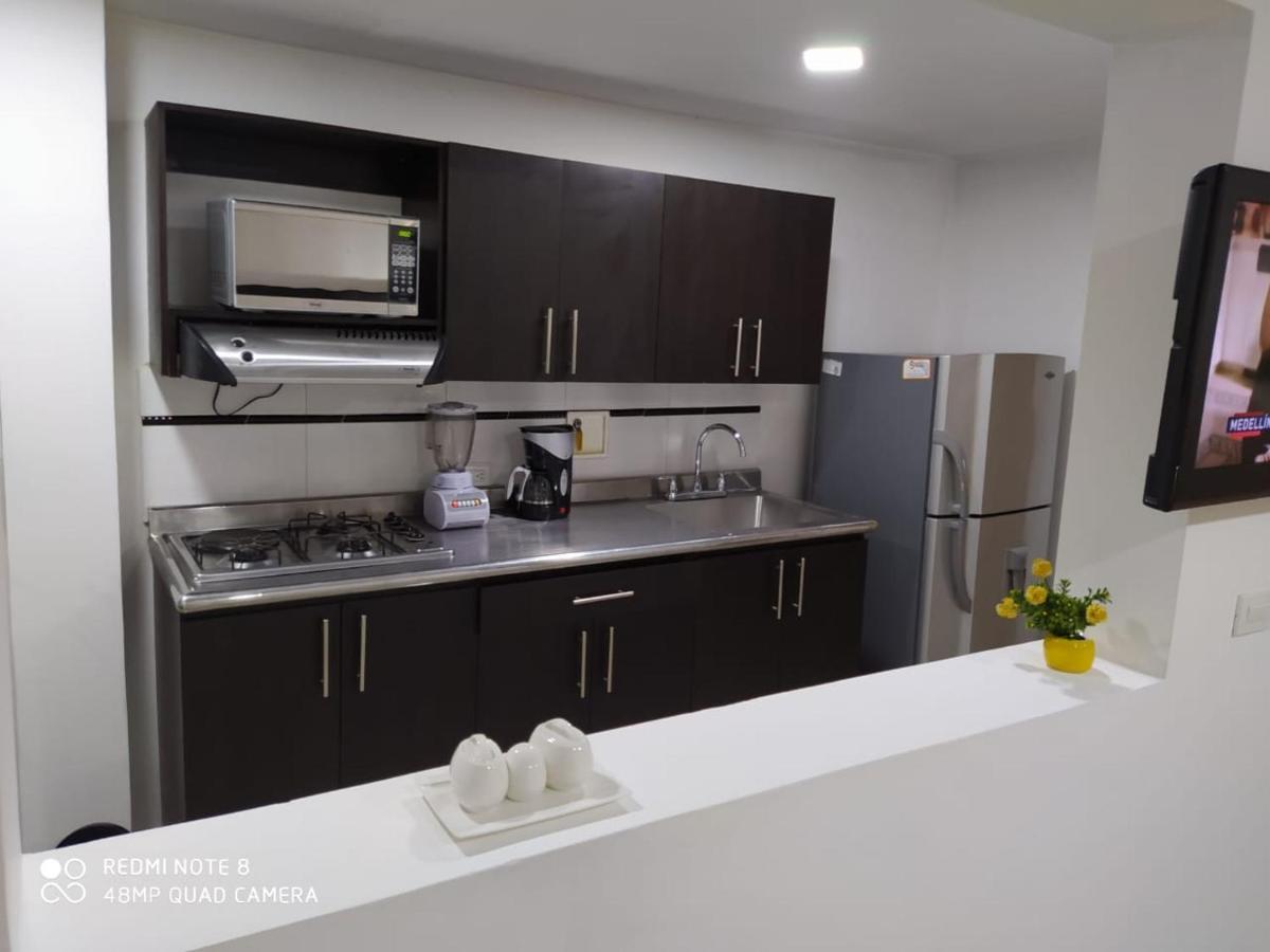 Vip Apartasuites Laureles Apartment