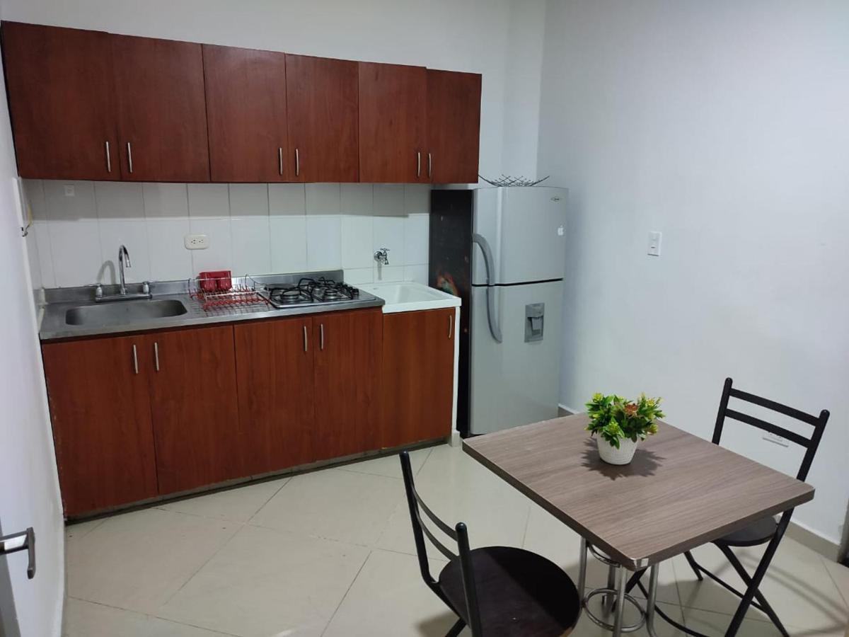 Vip Apartasuites Laureles * Medellin